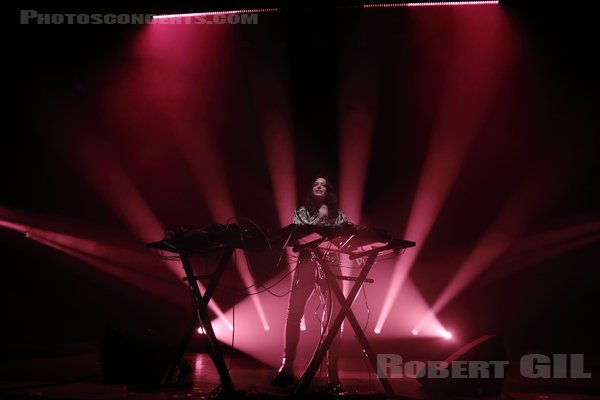 CATE HORTL - 2022-11-01 - PARIS - Olympia - 